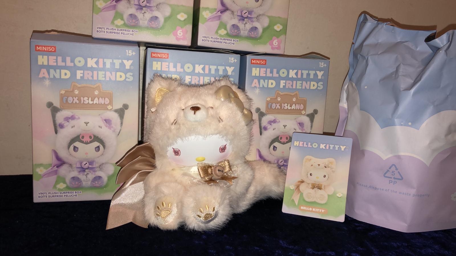 Peluche Helo Kitty and Friends