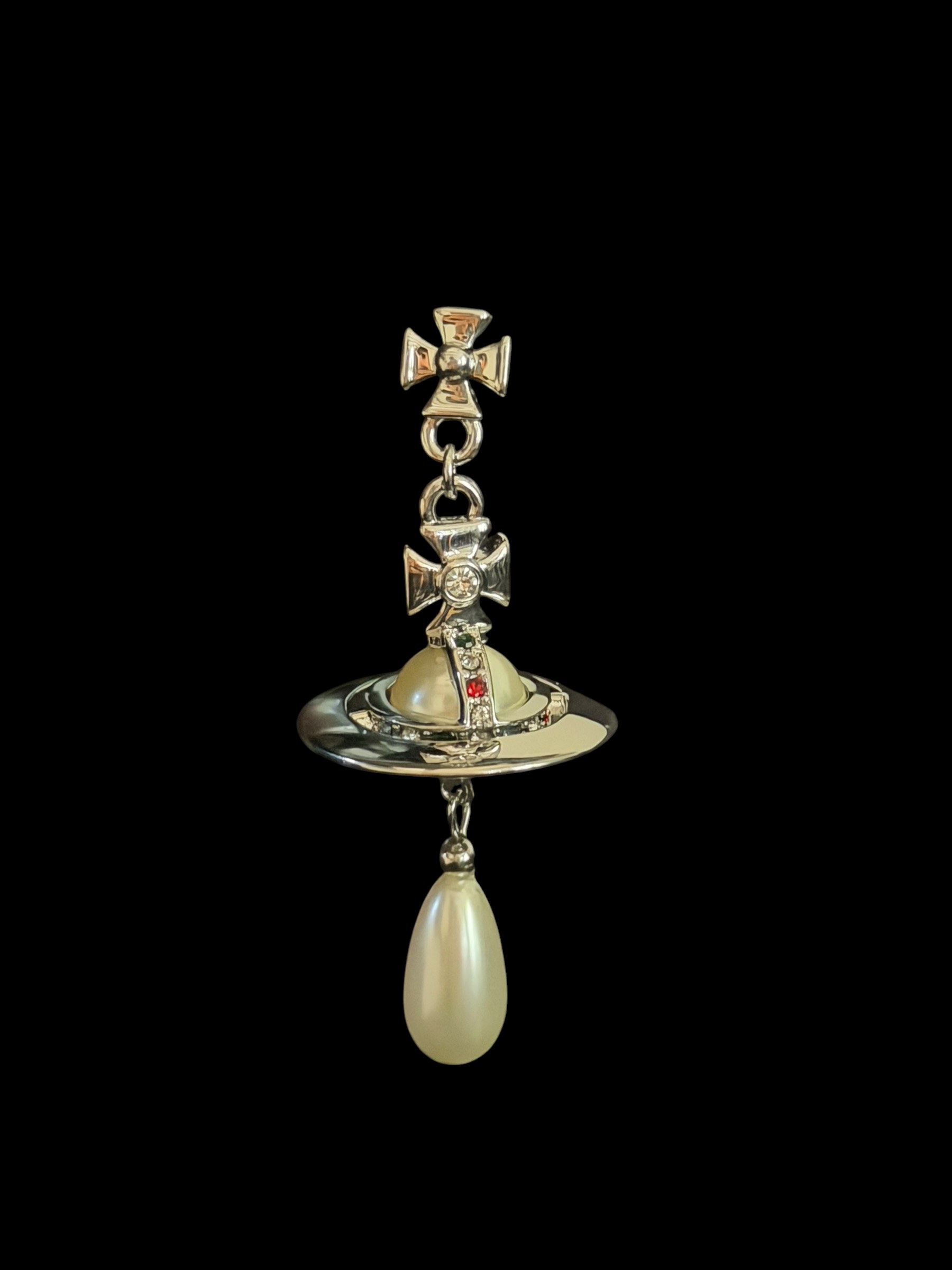 Vivienne Westwood Pearl Orb Drop Earrings Silver Crystal Luxury 6