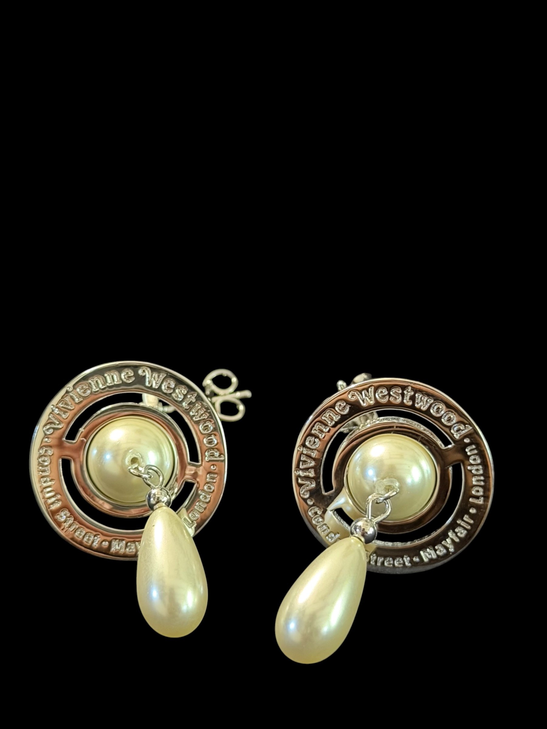 Vivienne Westwood Pearl Orb Drop Earrings Silver Crystal Luxury 4