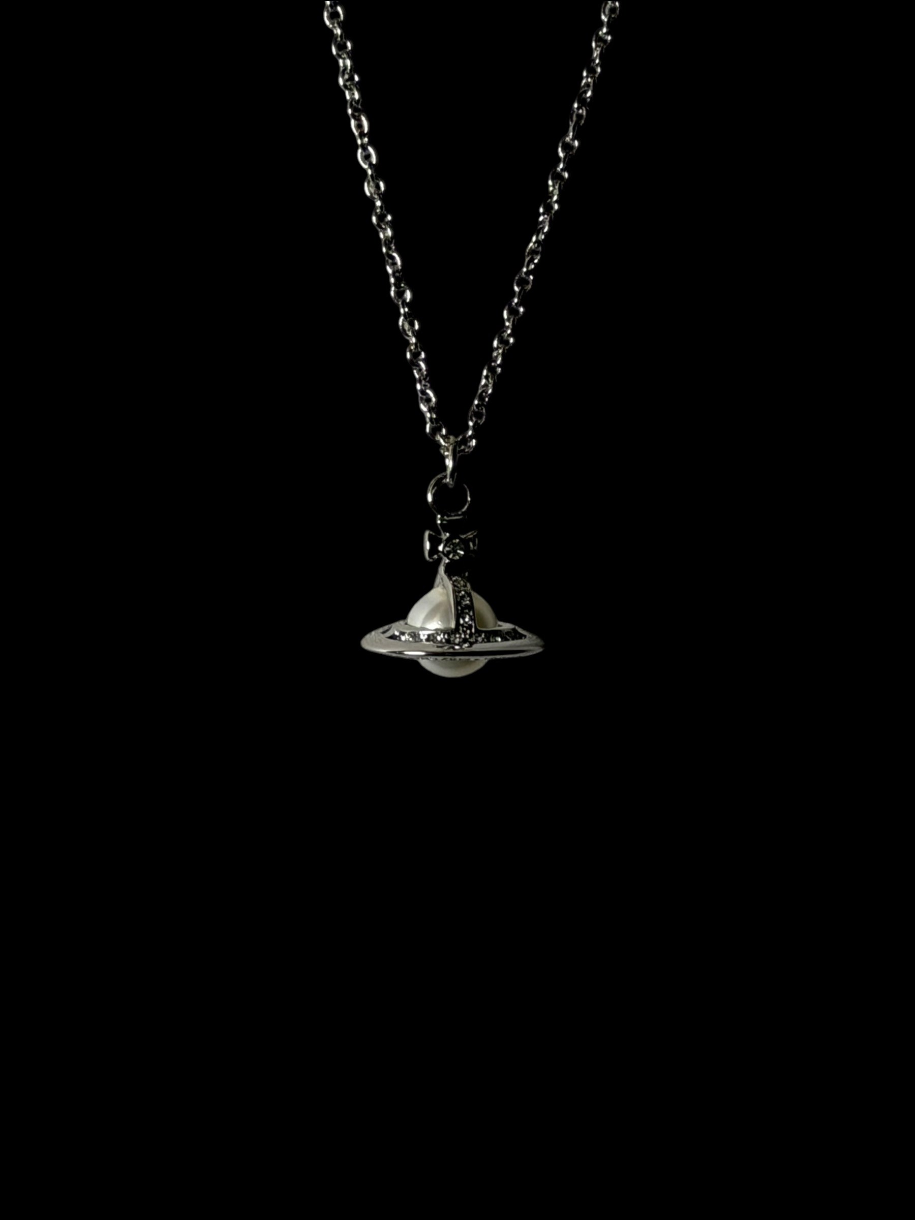 Vivienne Westwood Silver Orb Pearl Necklace Crystal Pendant Y2K 5