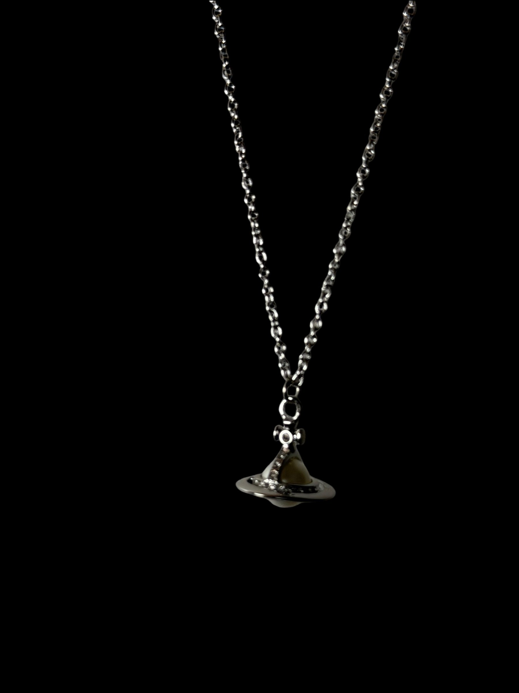 Vivienne Westwood Silver Orb Pearl Necklace Crystal Pendant Y2K 3