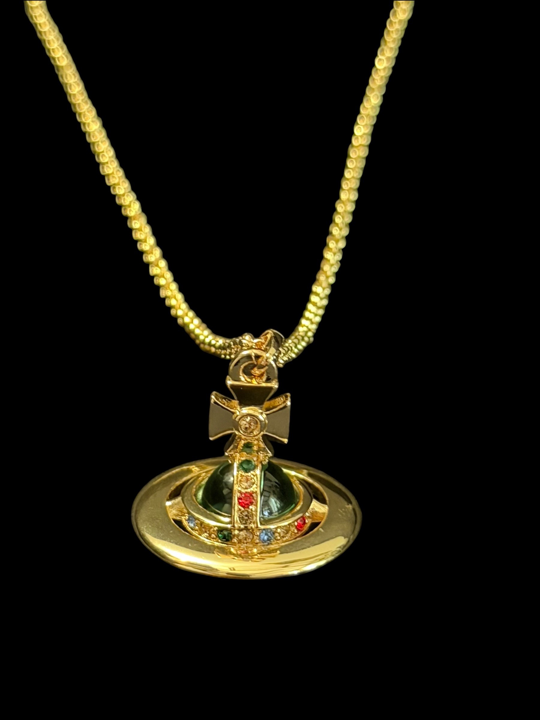 Vivienne Westwood Green Orb Necklace Gold Crystal Pendant Y2K 2