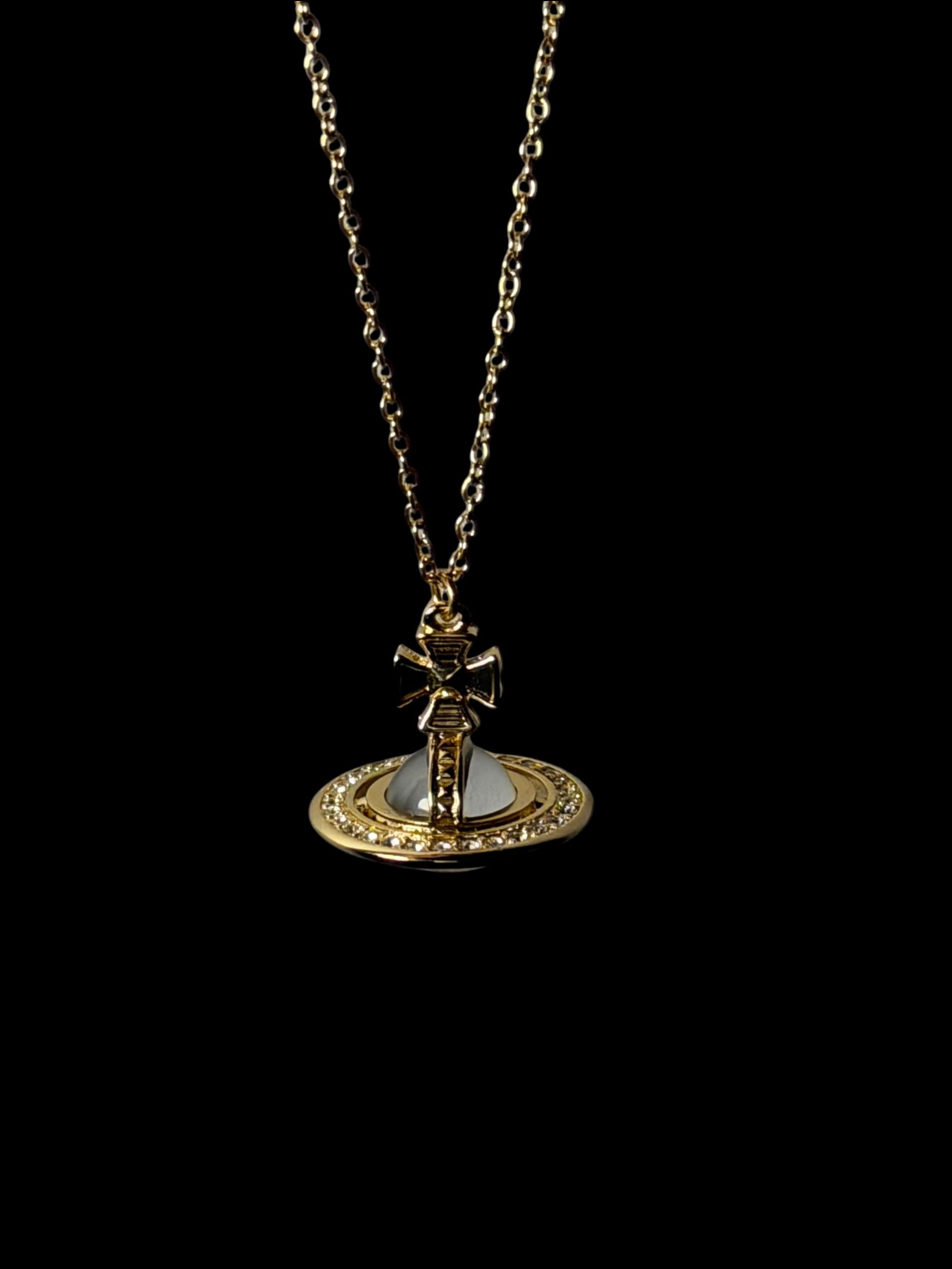 Vivienne Westwood Gold Orb Necklace White Pearl Crystal Pendant Y2K