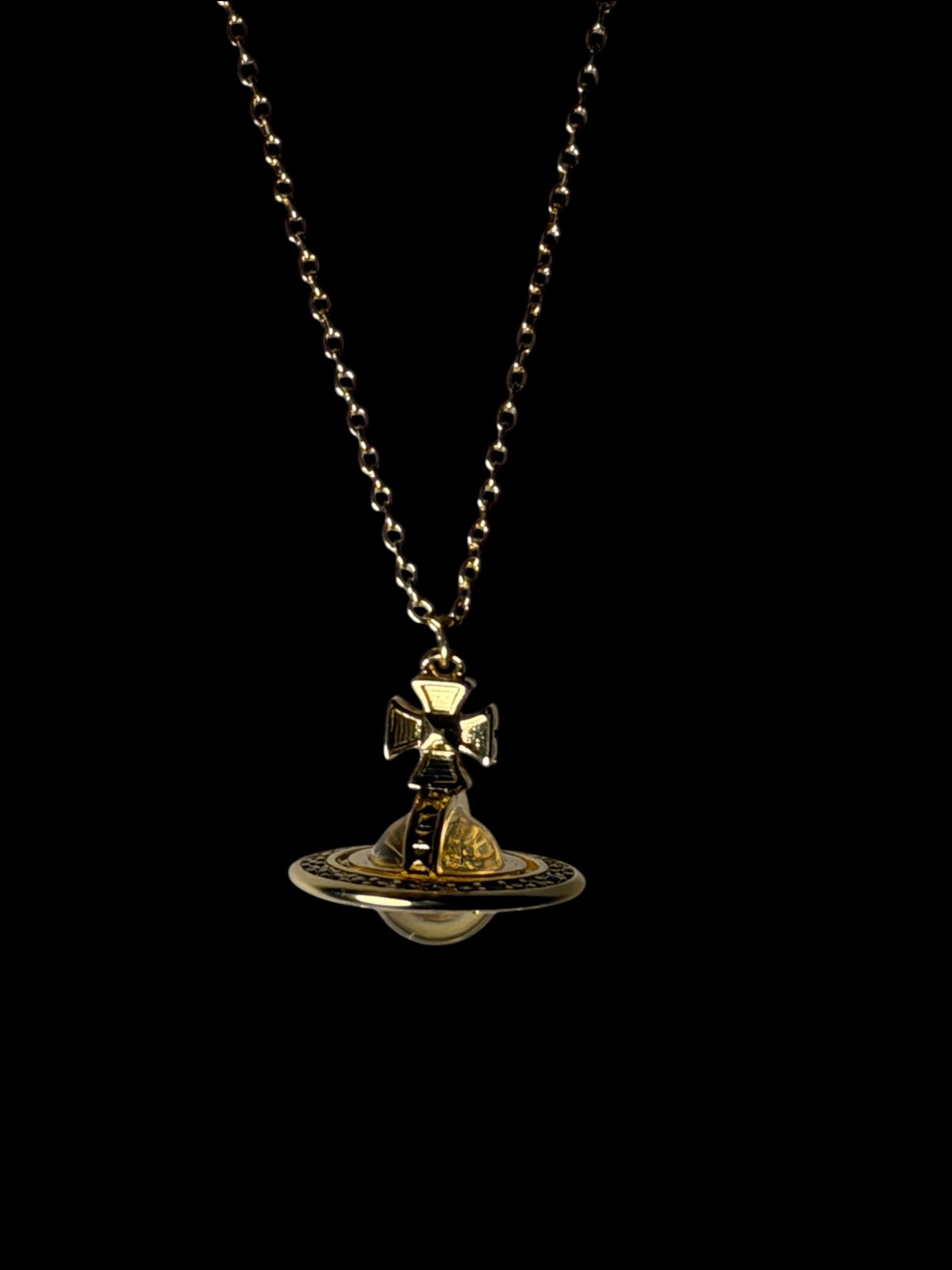 Vivienne Westwood Gold Orb Necklace White Pearl Crystal Pendant Y2K 2