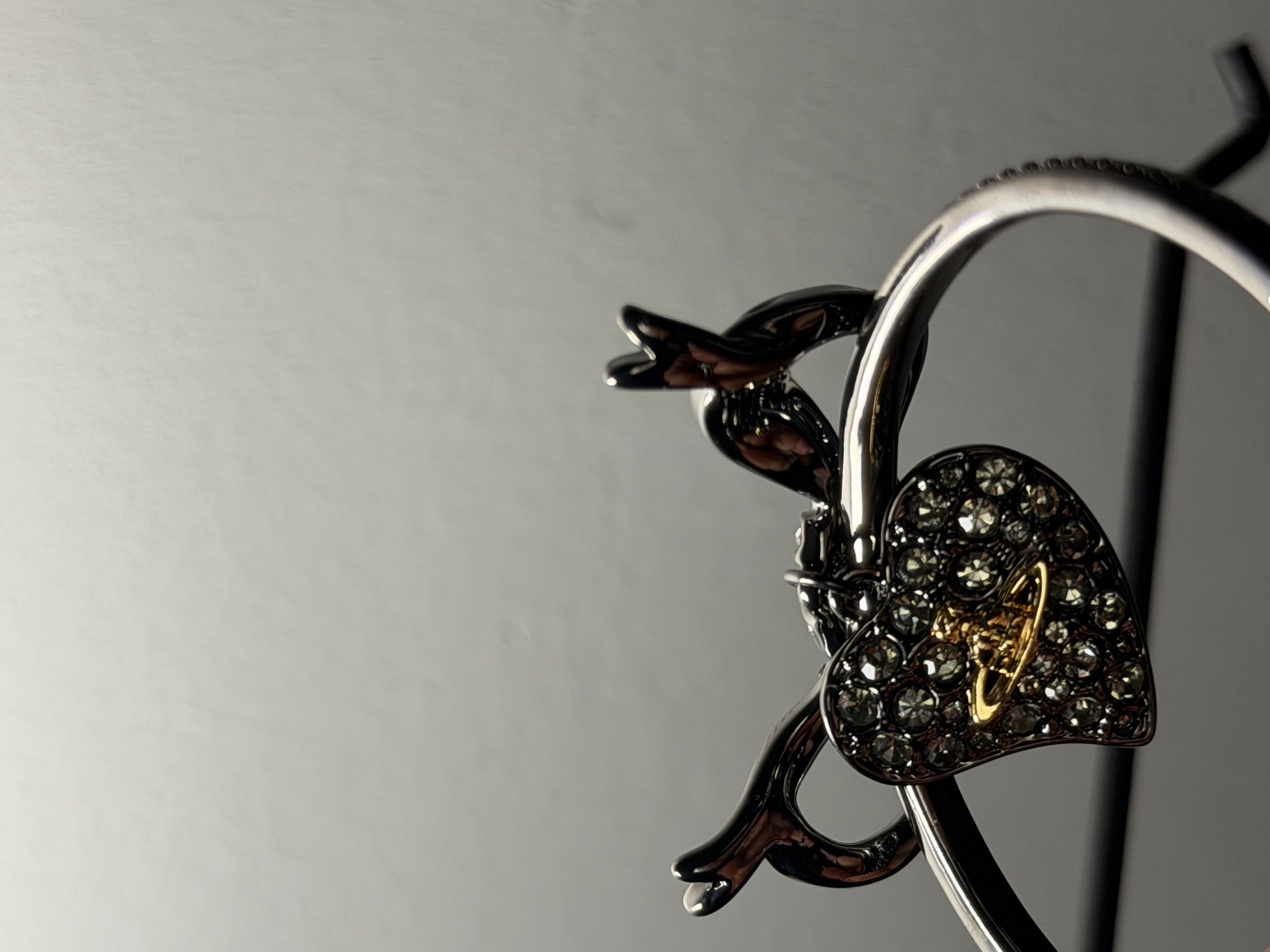 Vivienne Westwood Crystal Heart Bow Bangle Bracelet 5