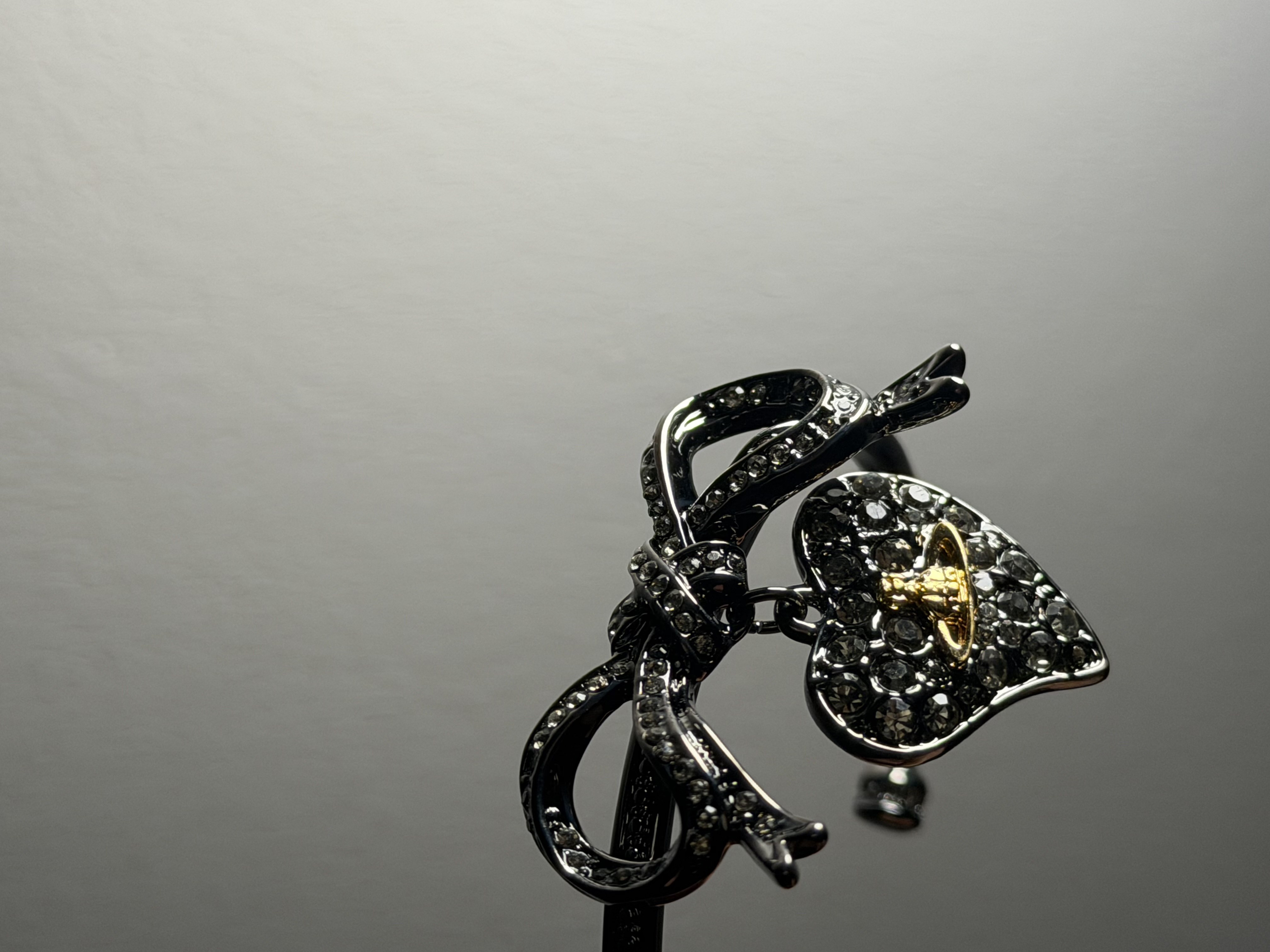 Vivienne Westwood Crystal Heart Bow Bangle Bracelet 3