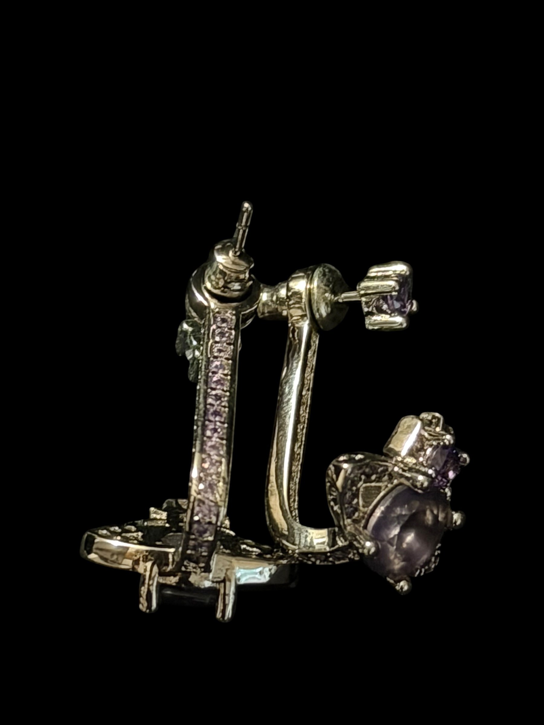 Vivienne Westwood Earring with Diamond Orb Encraving 2
