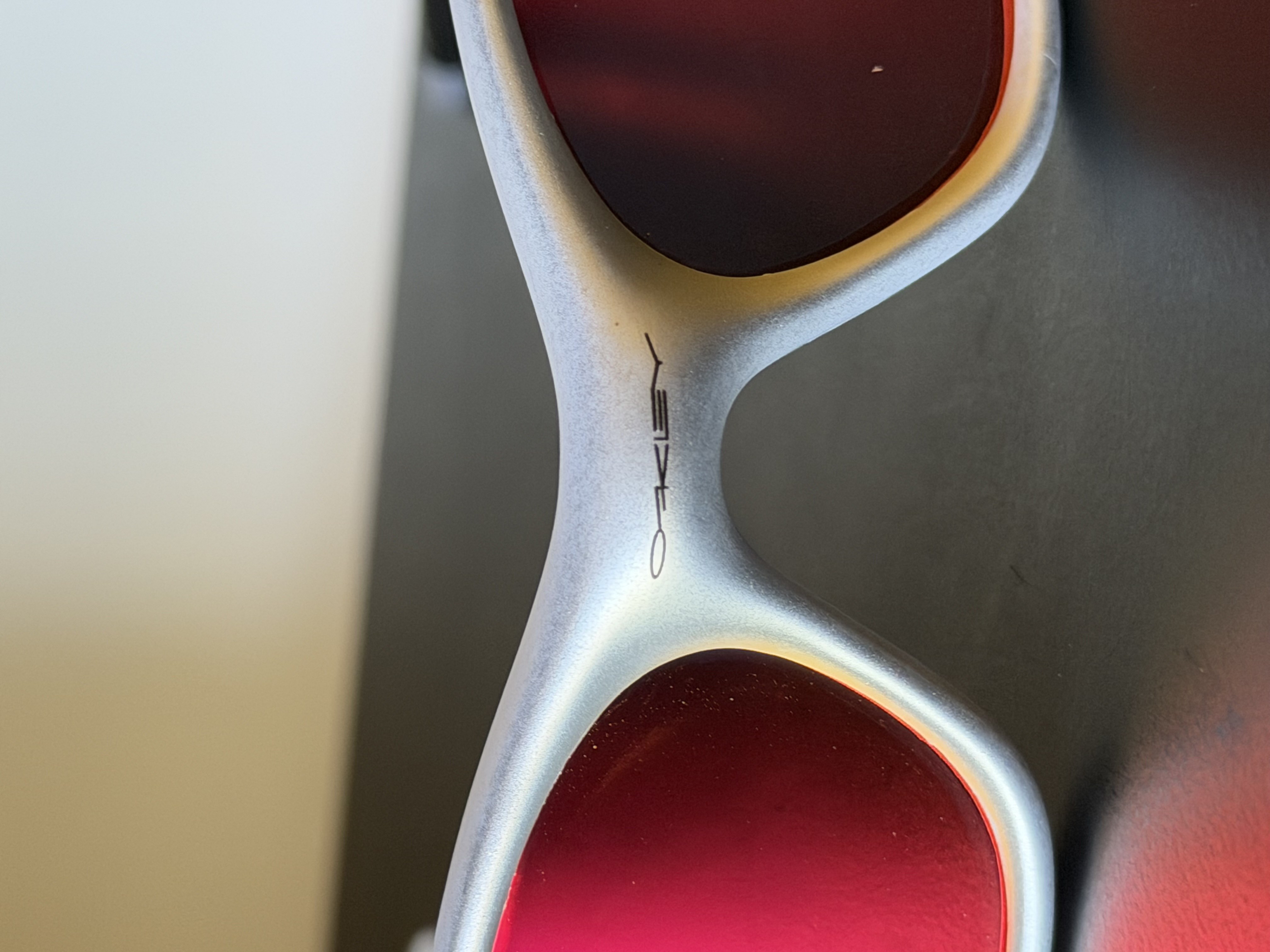 Oakley Minute Silver Red Iridium Y2K Sunglasses Rare Vintage 7