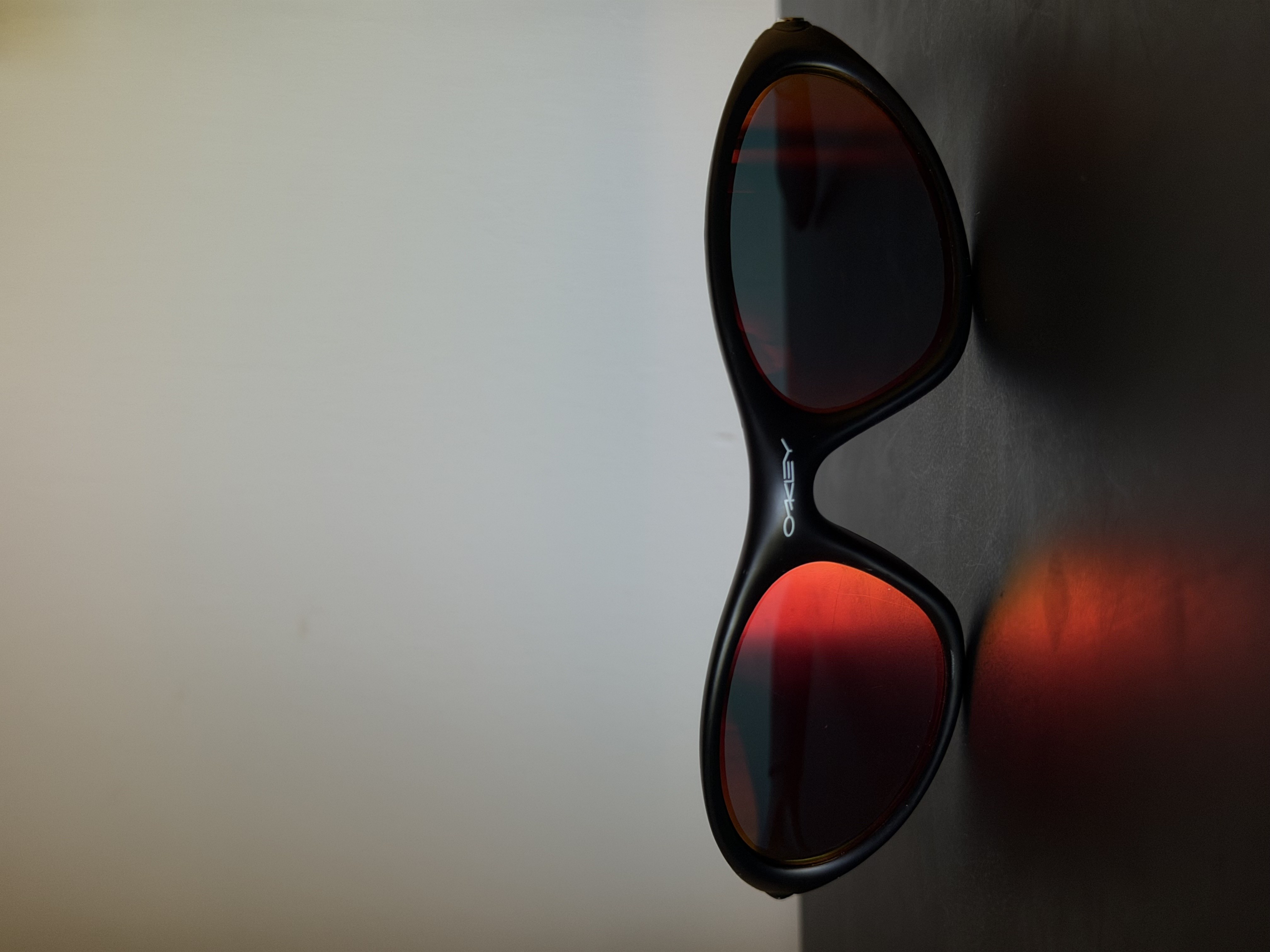 Oakley Minute Black Red Iridium Y2K Sunglasses Vintage 4
