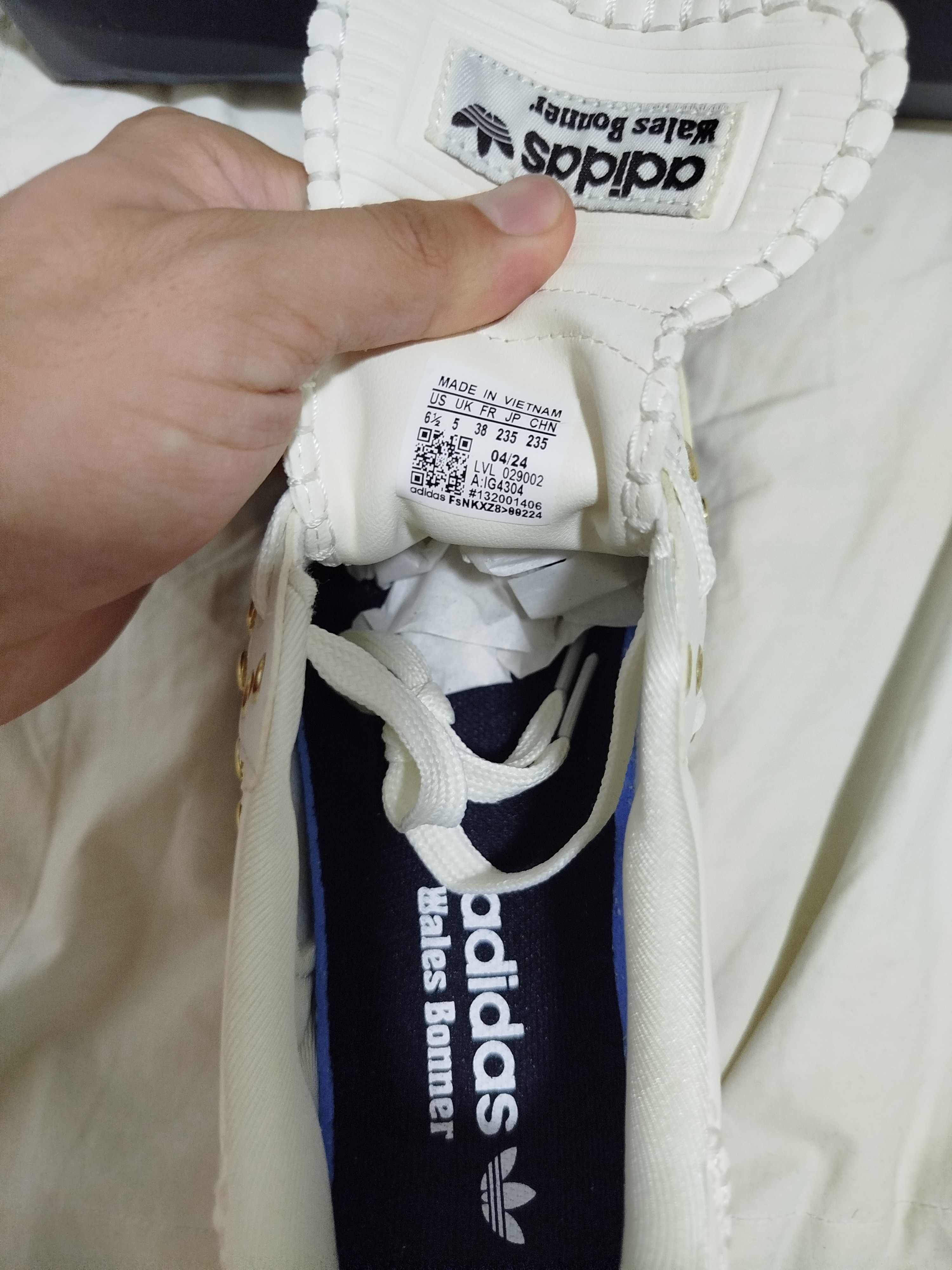 Adidas Wales Bonner Size 38 7