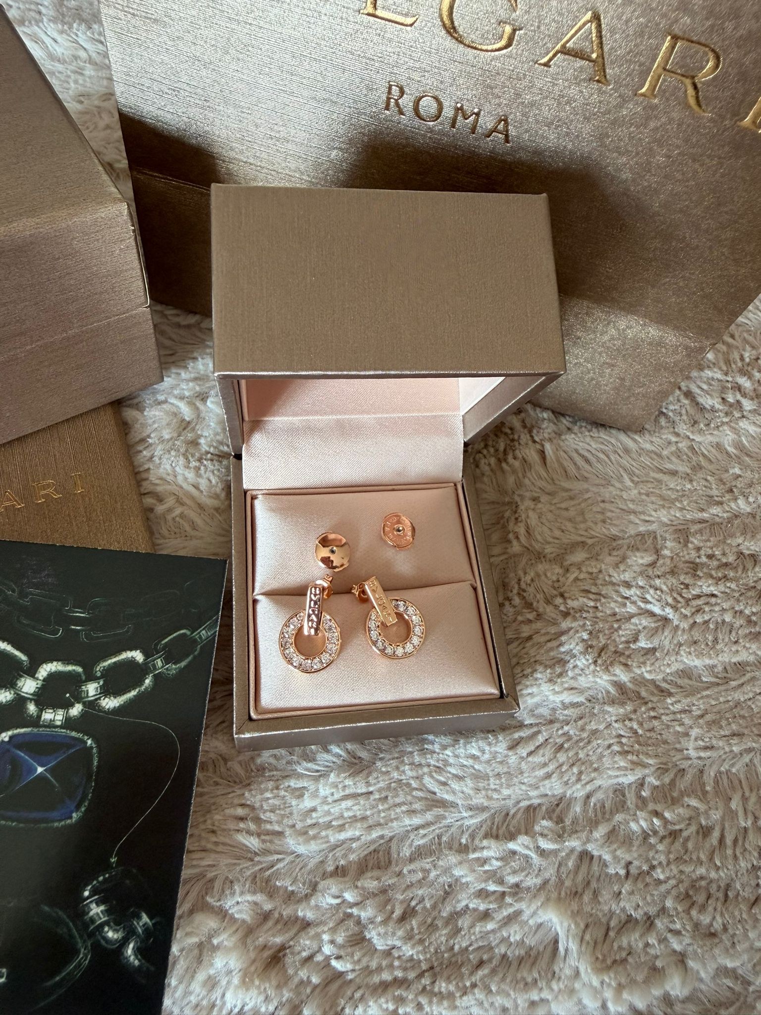 Boucle d’oreille bvlgari