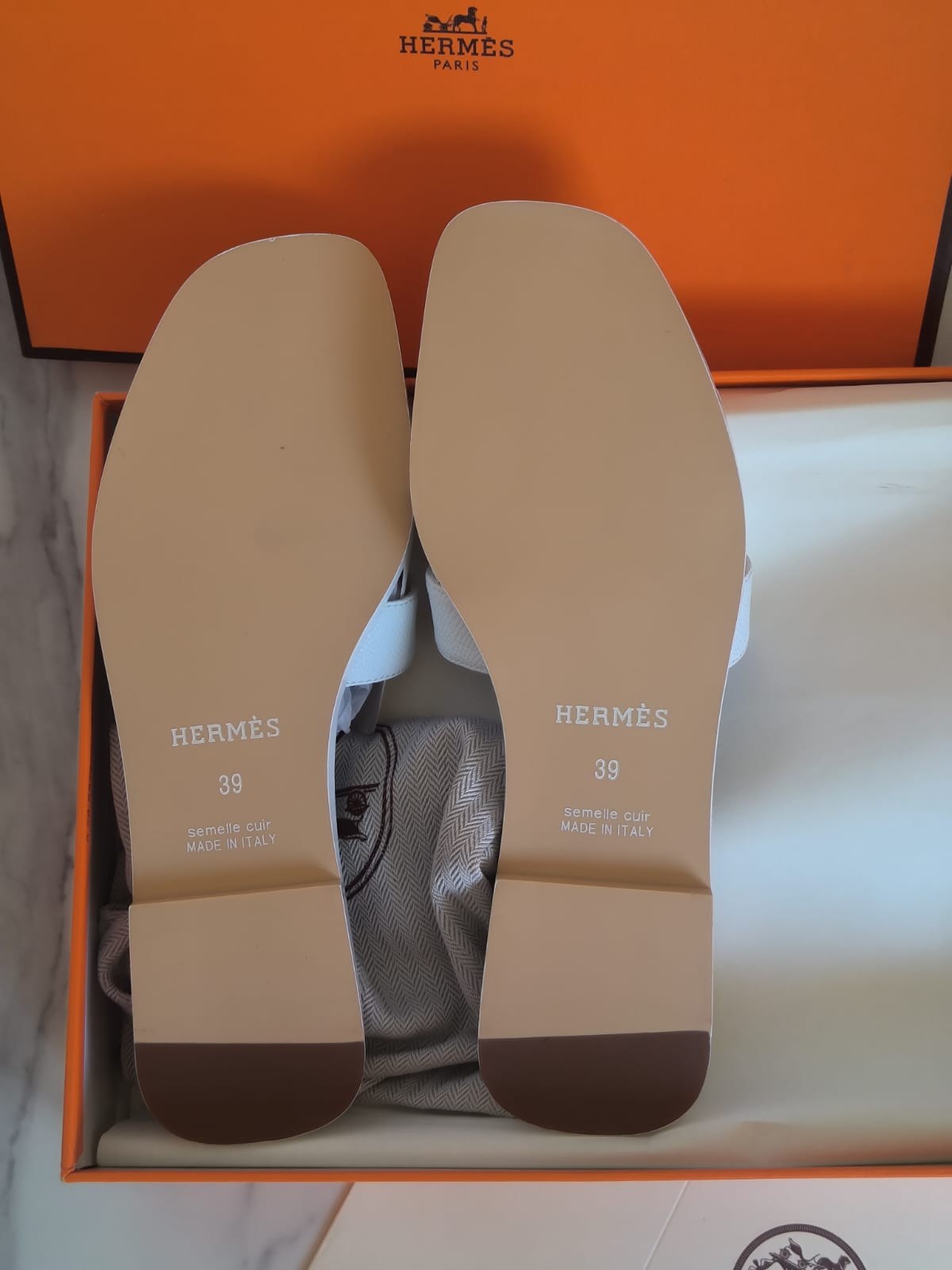 Claquette hermes 2