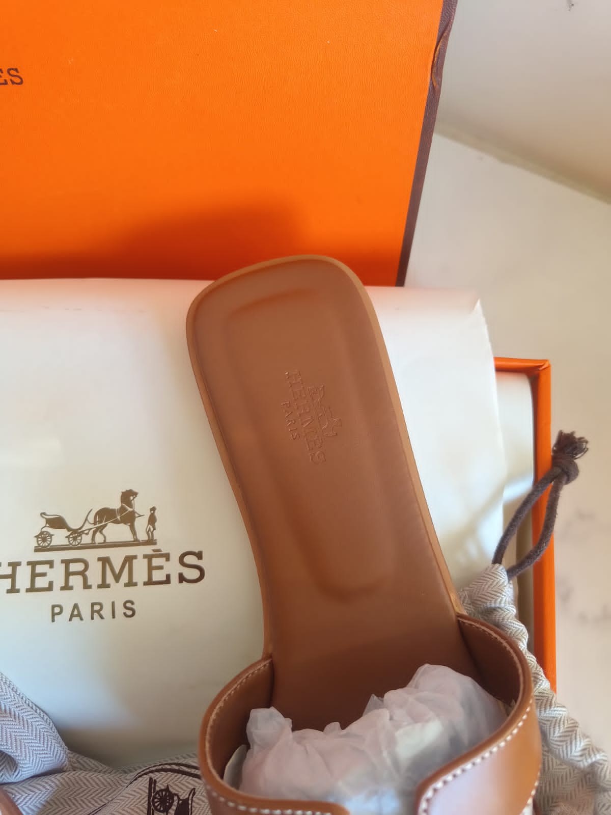 Claquette hermes 3