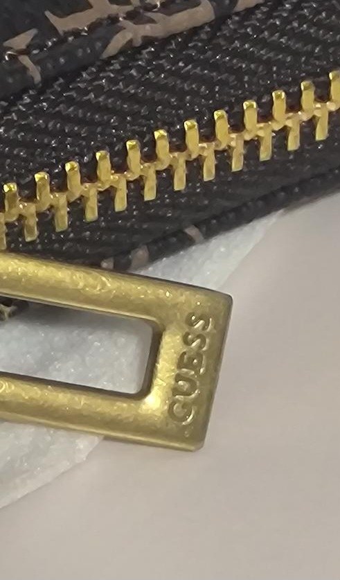 Porte monnai guess 3