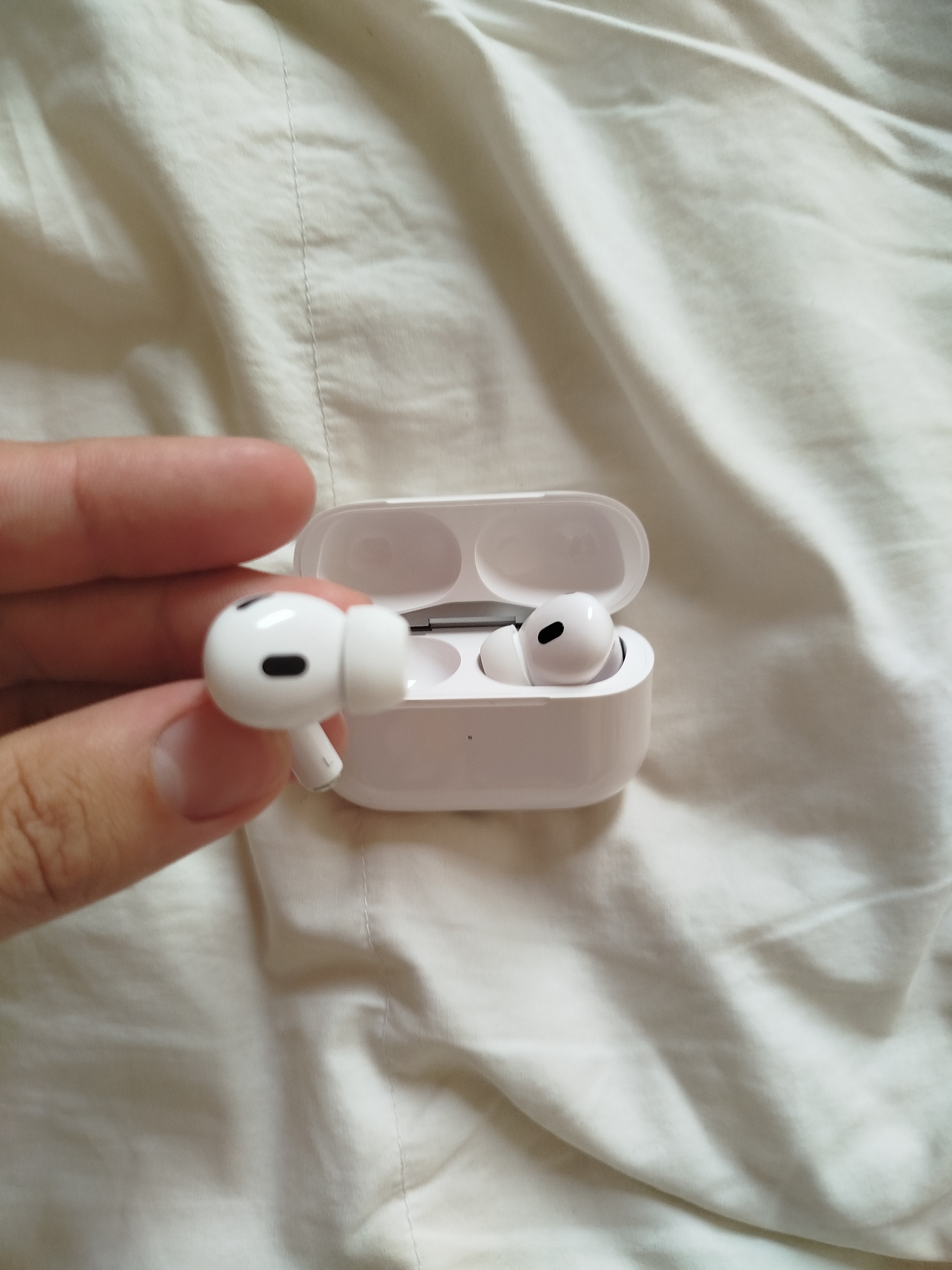 Airpods Pro 2nd Generation 3