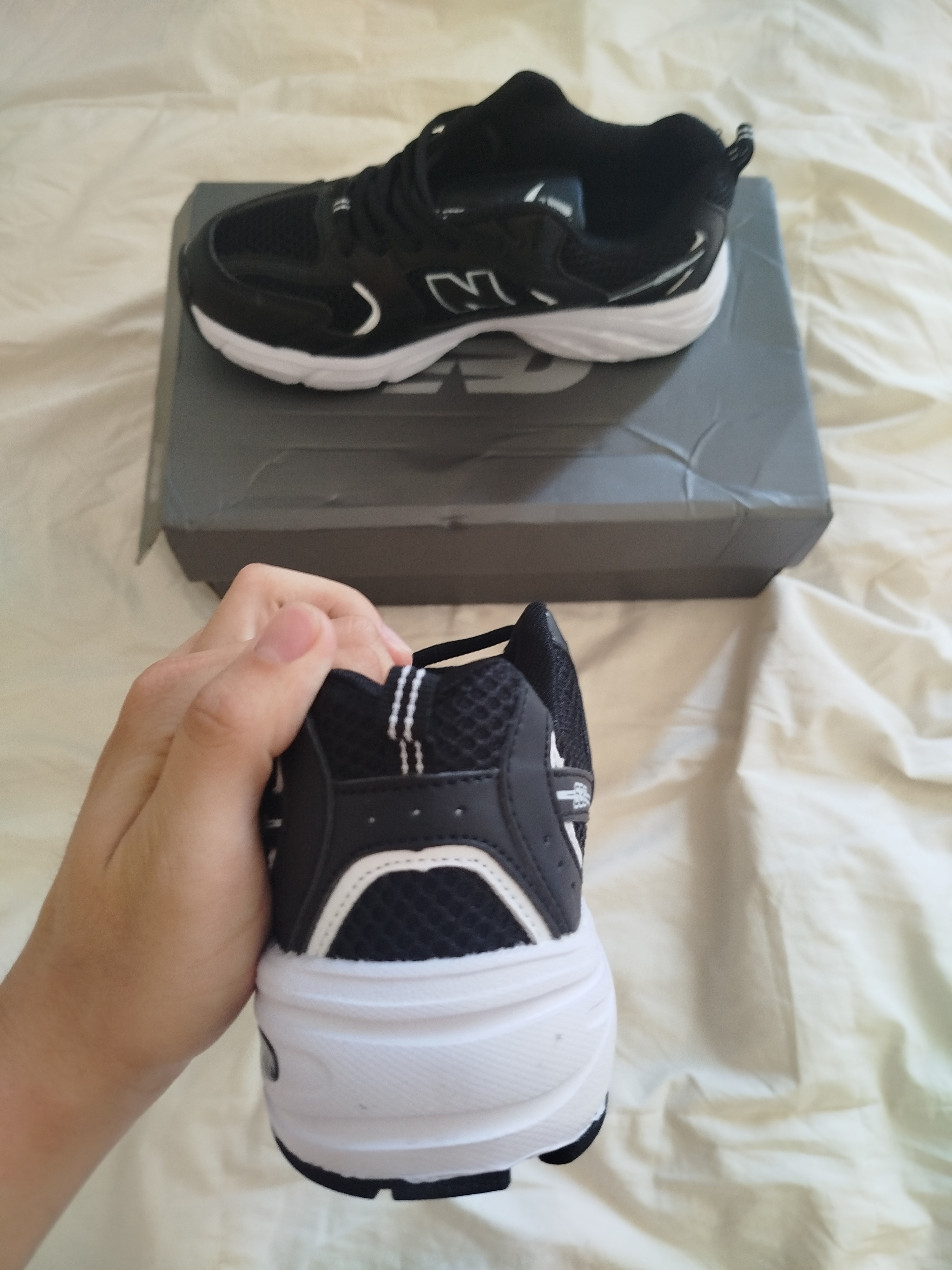 New Balance 530 Black White Size 38 3