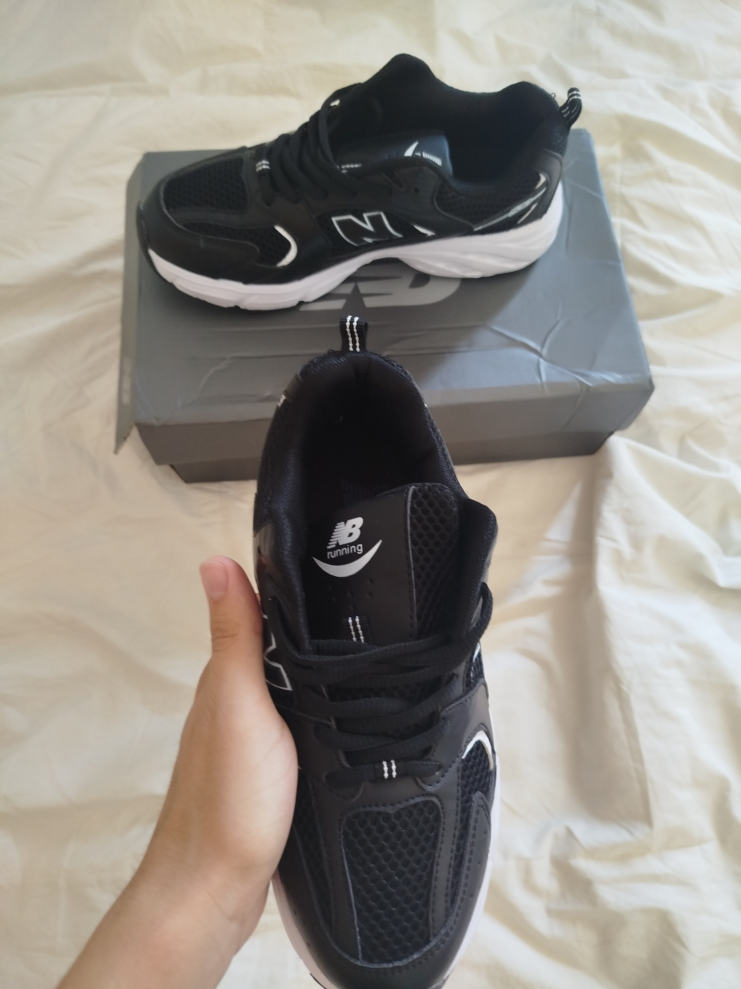 New Balance 530 Black White Size 38 2