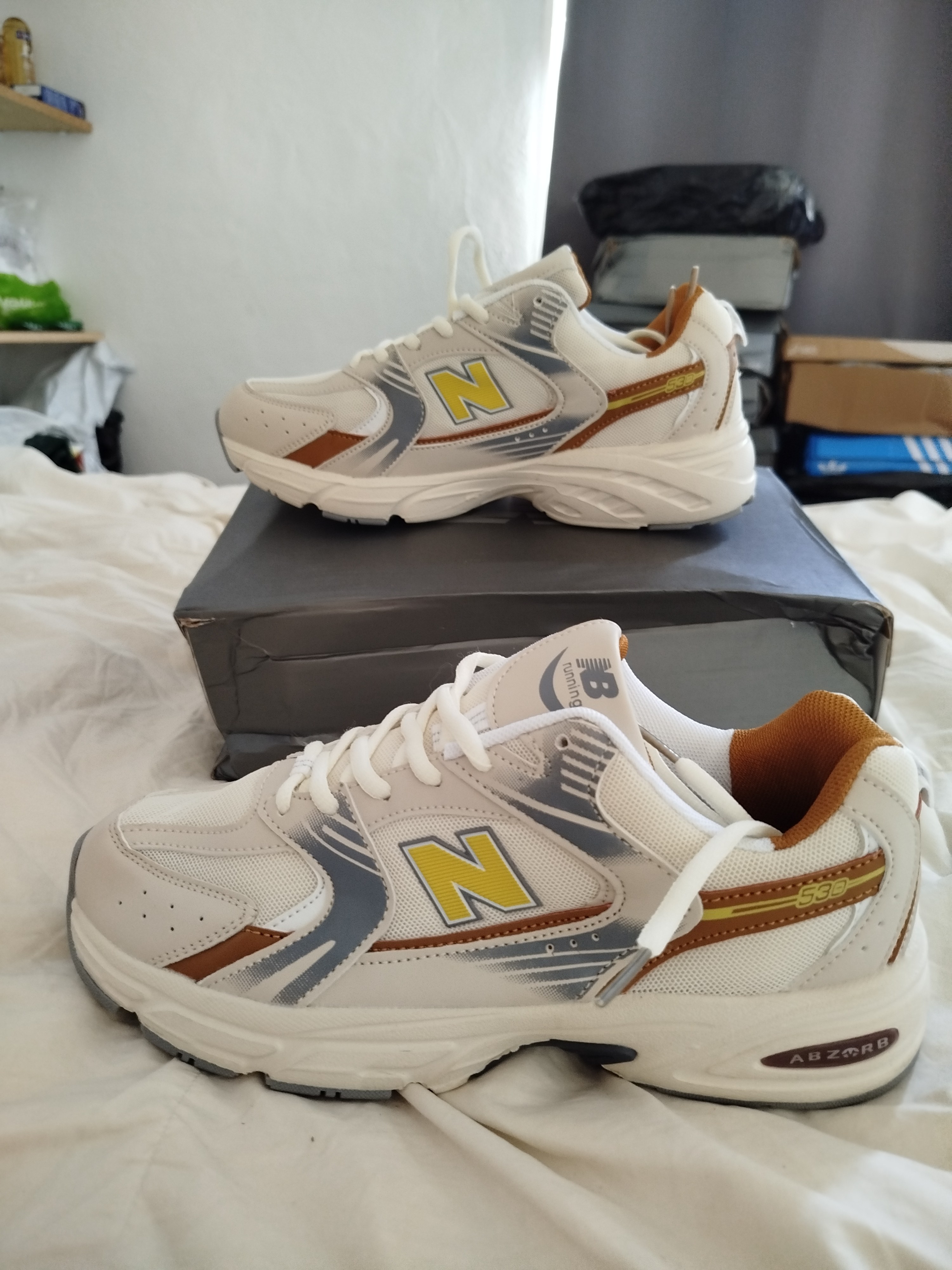 New Balance 530 Beige Size 40