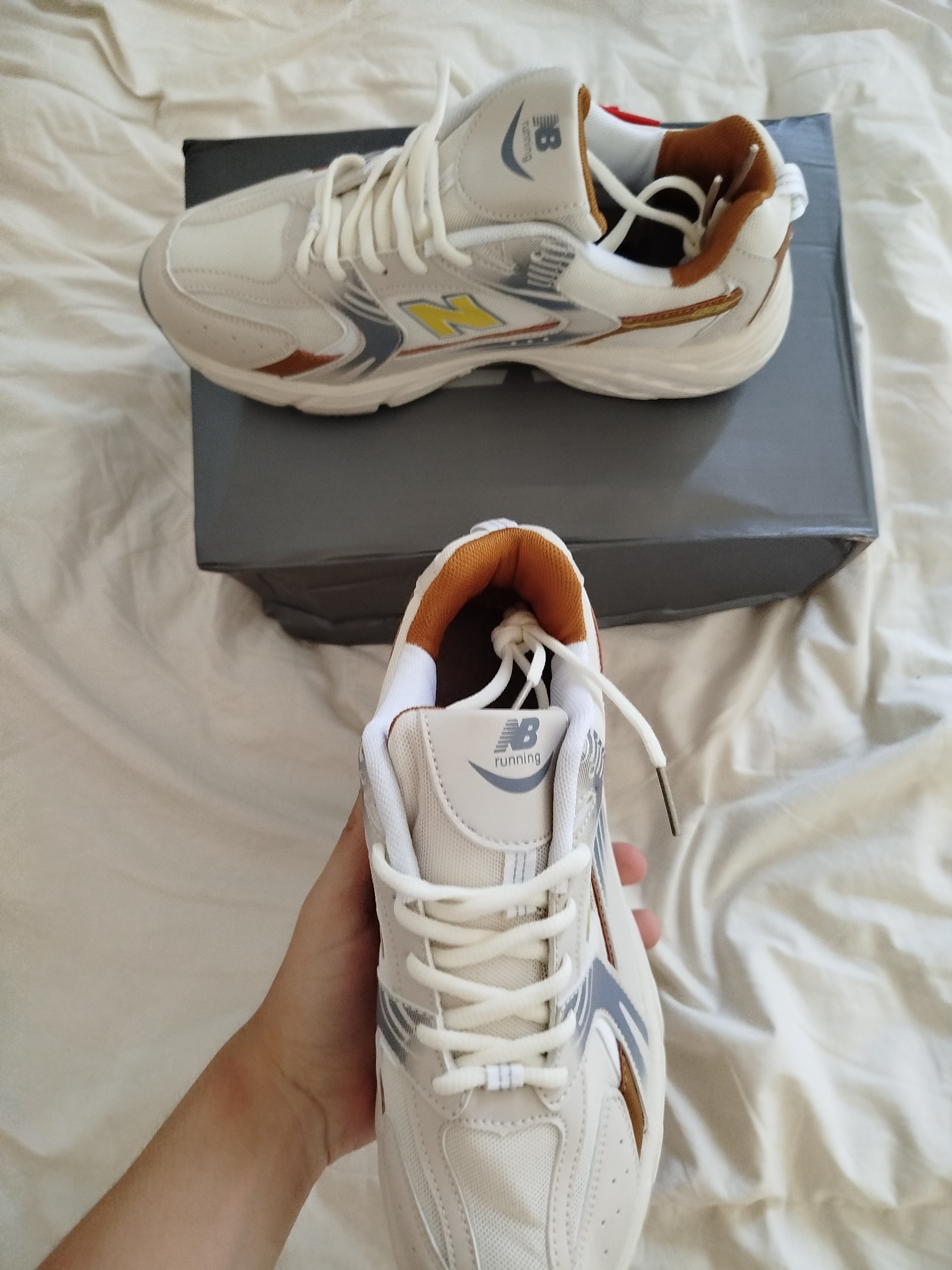 New Balance 530 Beige Size 40 2