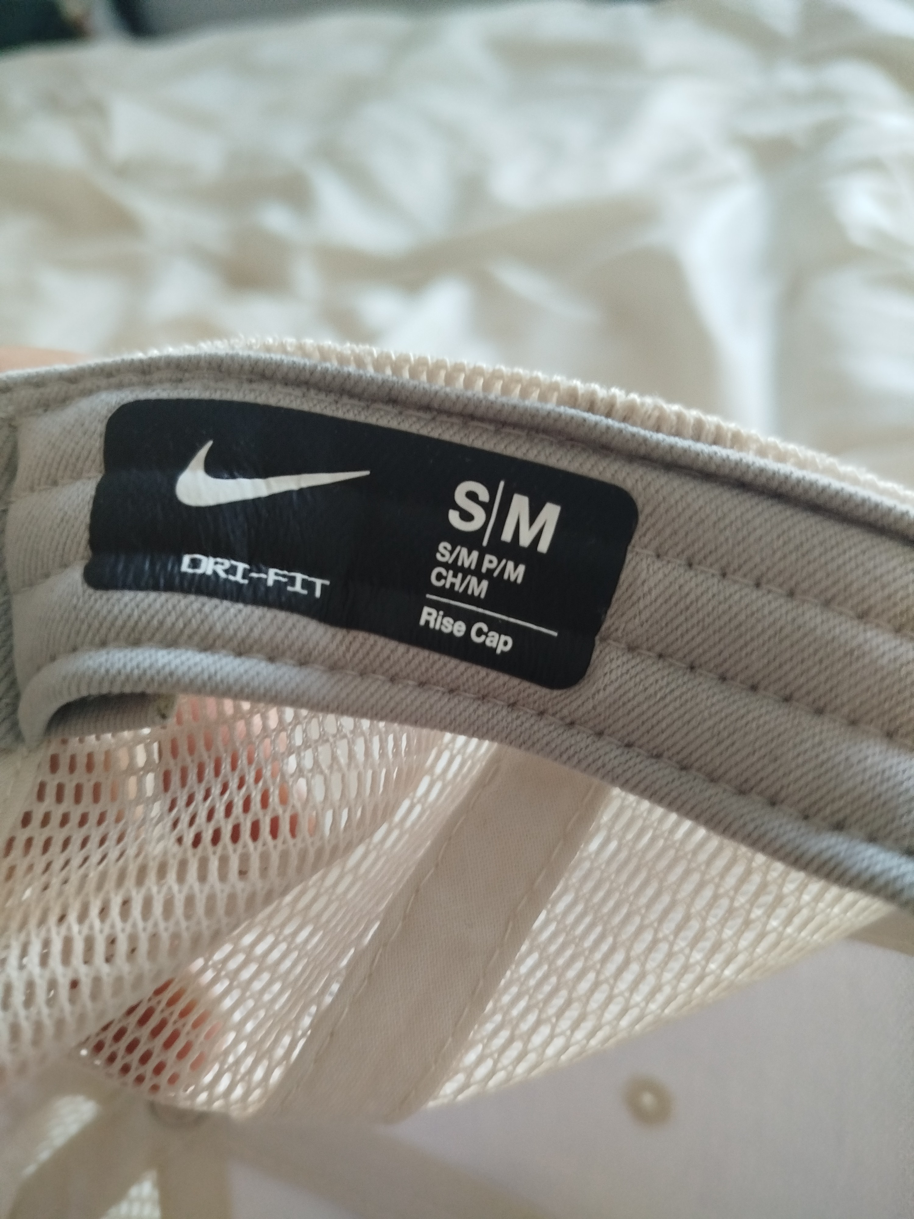 Gorra Nike Liverpool FC Size S/M 4