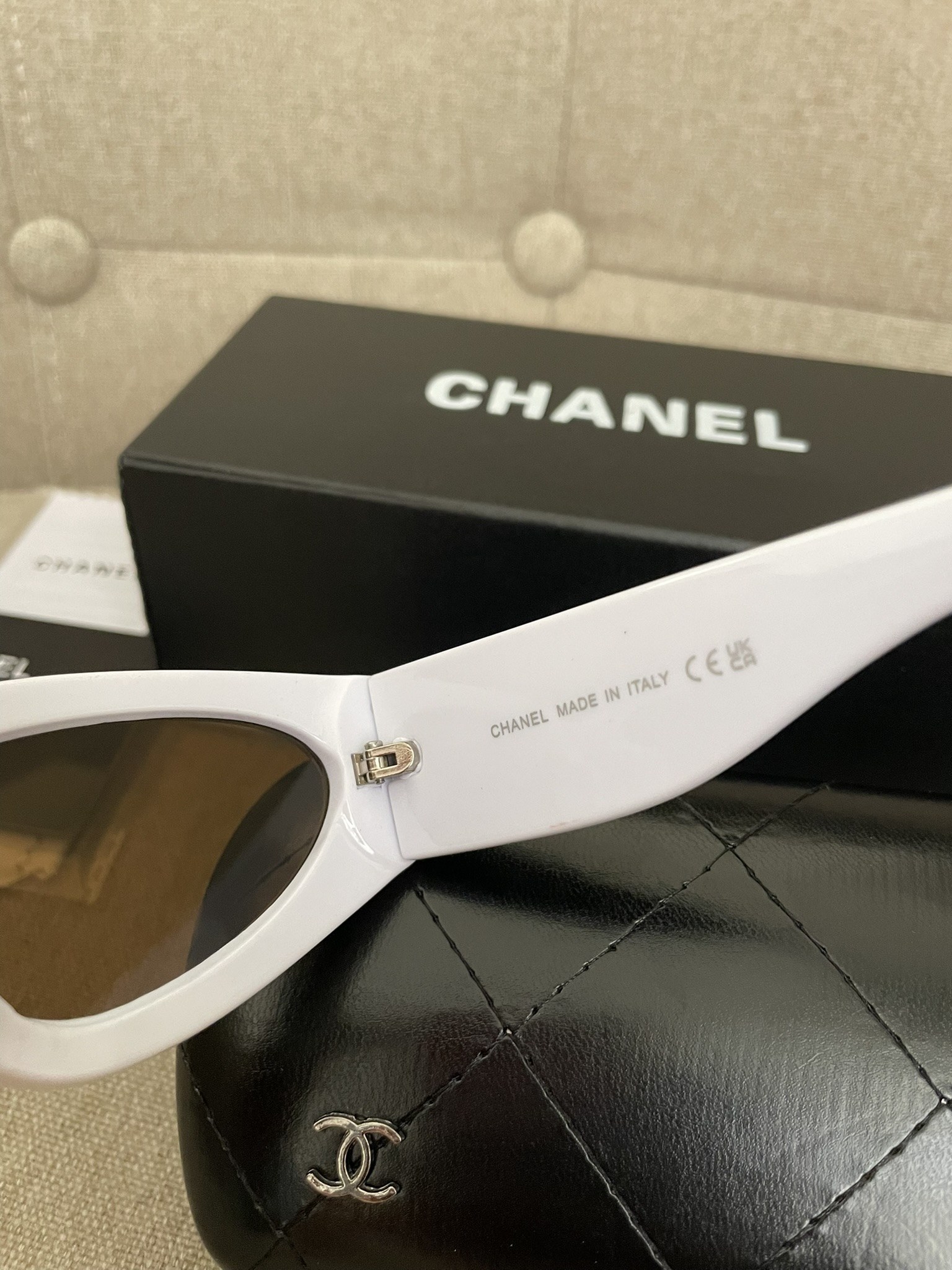 Lunette de Soleil Chanel 6
