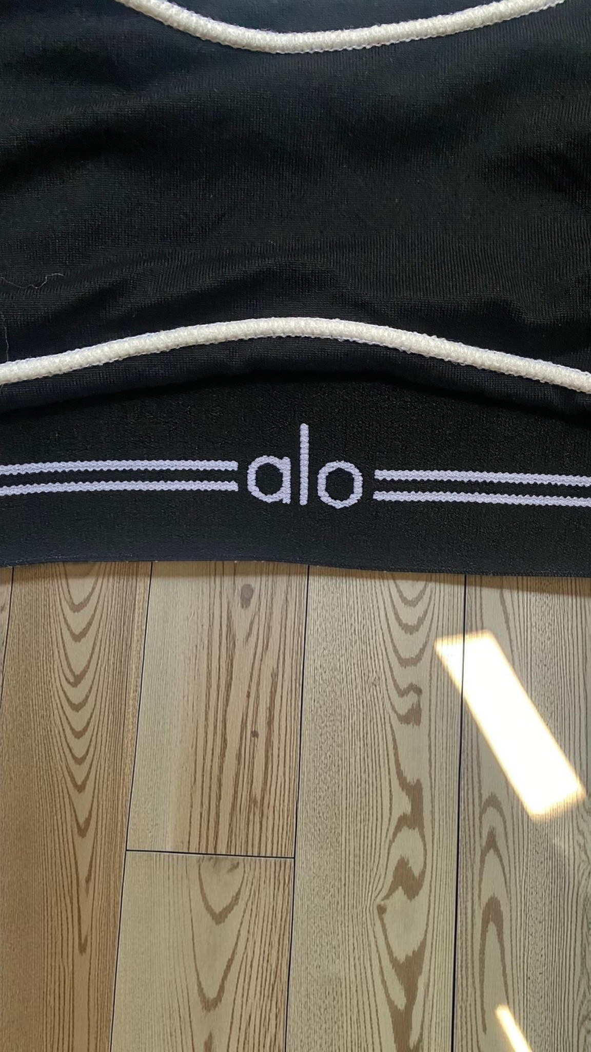 Ensemble Alo Noir 8