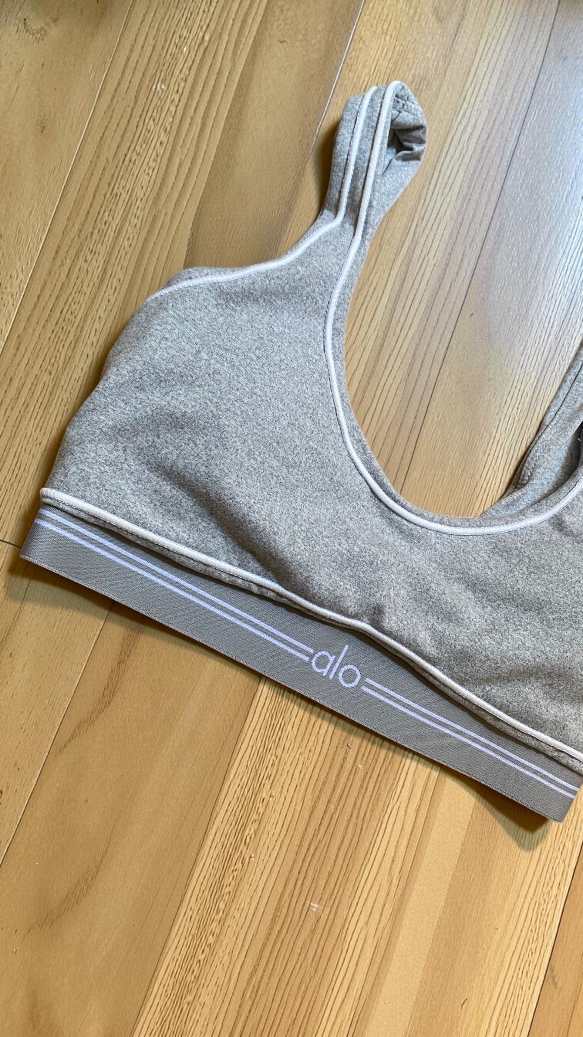 Ensemble Alo Gris