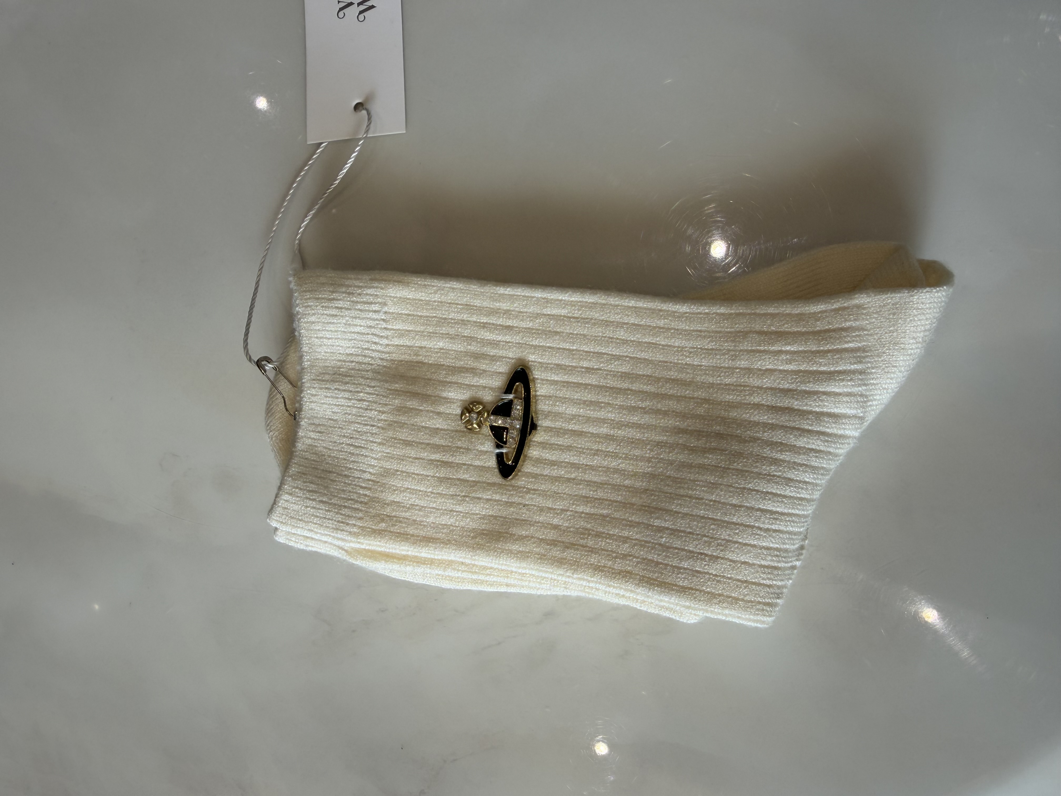 Chaussettes Vivienne Westwood coton blanc logo metalique noir et doré